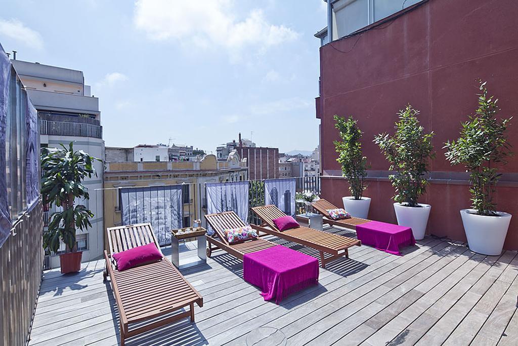 Apartment Barcelona Rentals - Pool Terrace In City Center Екстер'єр фото